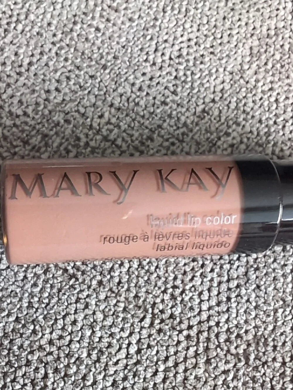 Mary Kay Liquid Lip Color — Malted Matte. (Nude Beige / Soft Brown)